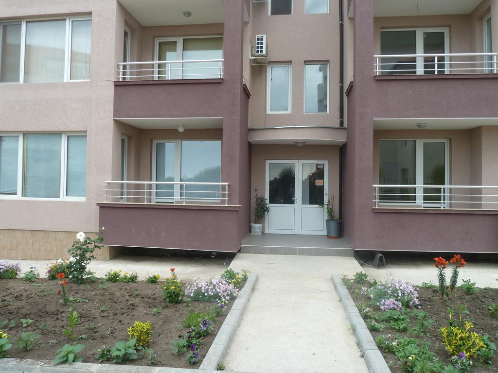 Dimitrov Apartments Burgas Ngoại thất bức ảnh
